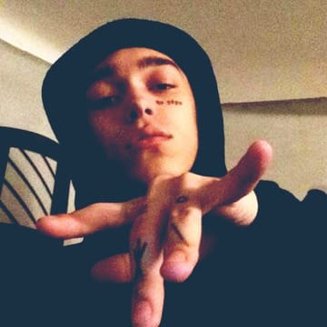 Ảnh đại diện của Lê Hùng